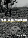 Portada de Leon V. Sigal: Negotiating Minefields